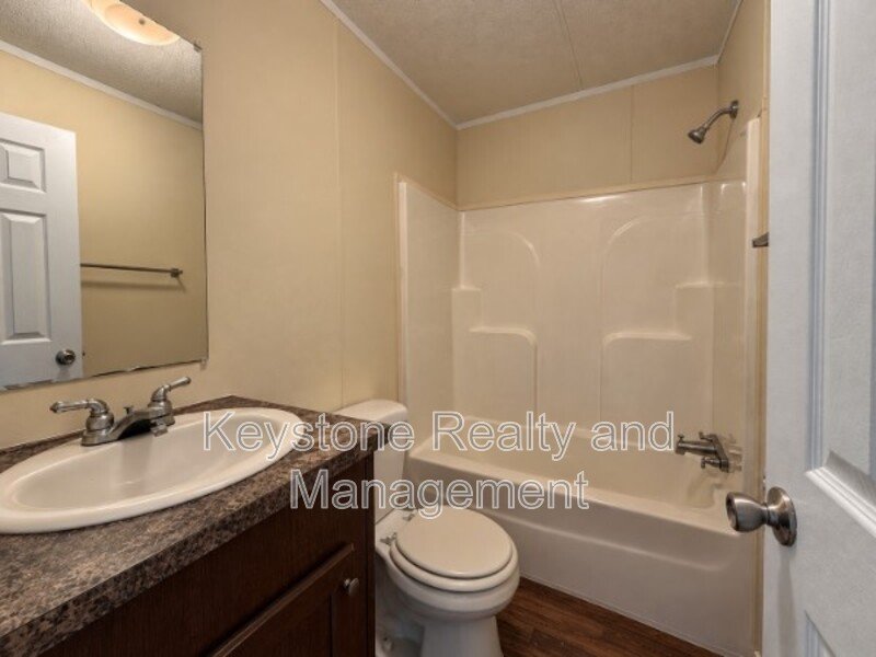 910 Gabby Lane property image