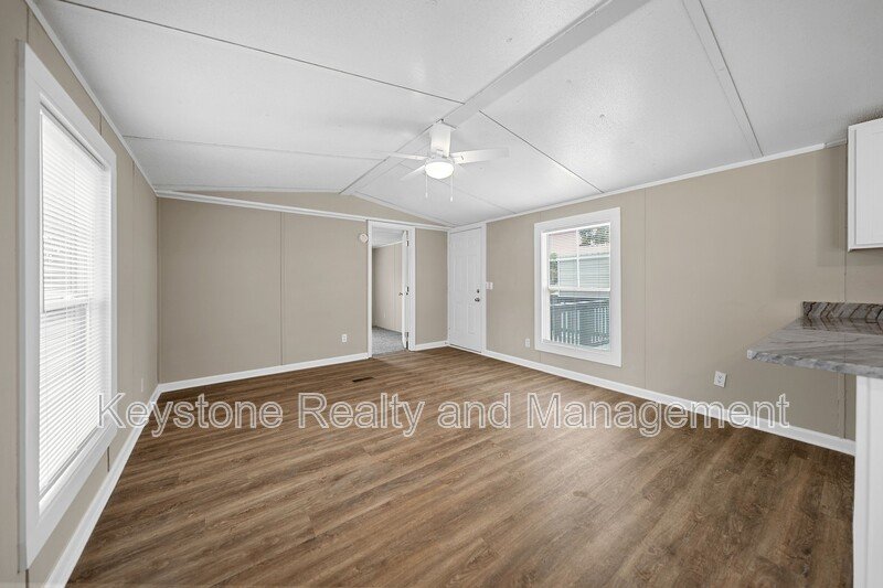 2740 Ann Drive Unit B property image