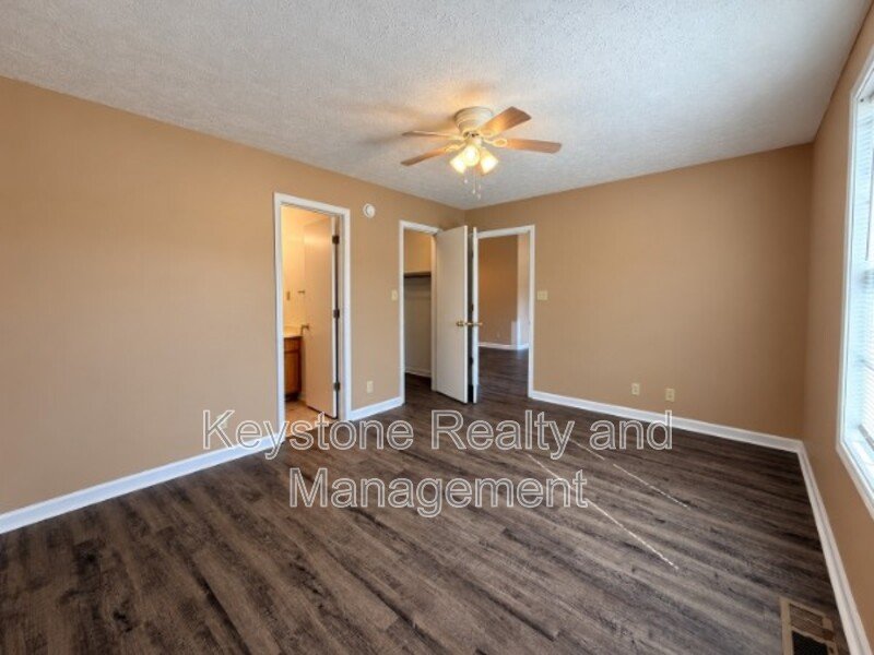 665 Artic Avenue property image