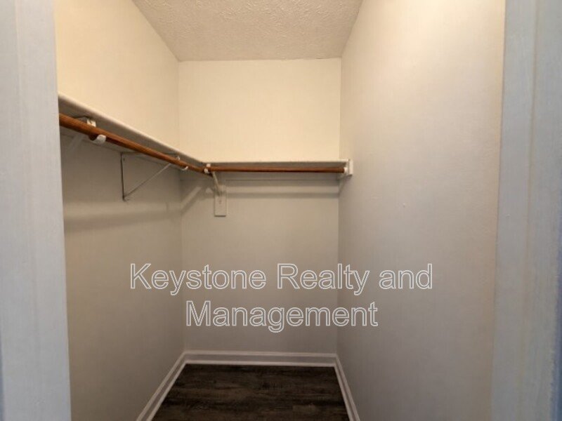665 Artic Avenue property image
