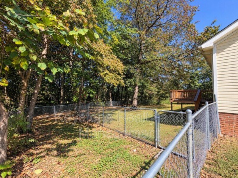 665 Artic Avenue property image