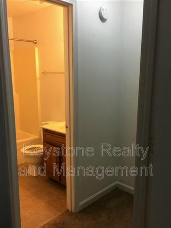 1375 Thompsonville Ln Unit 1A property image