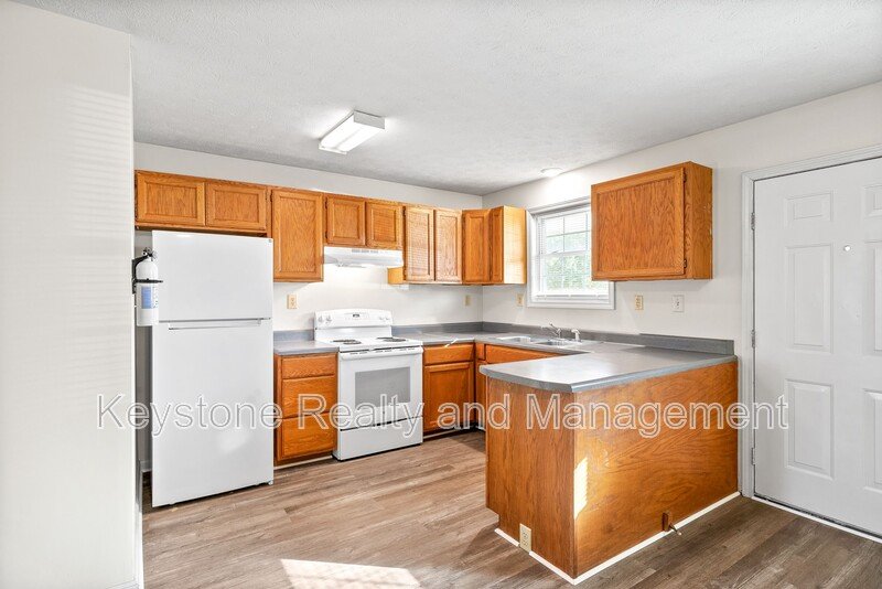 280 Thompsonville Lane Unit C property image