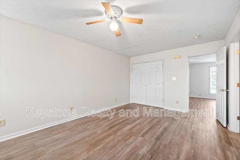 280 Thompsonville Lane Unit C property image