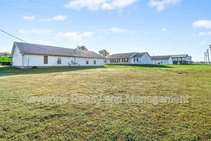 280 Thompsonville Lane Unit C property image