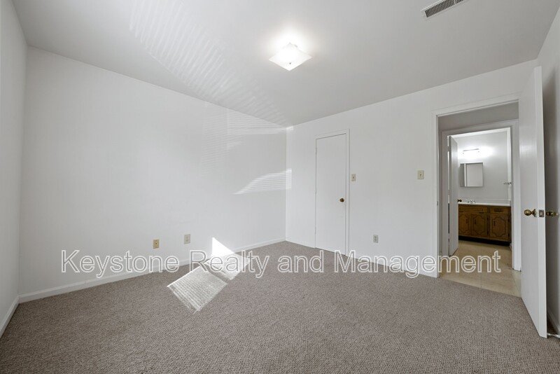 2830 Greenville Road Unit C4 property image