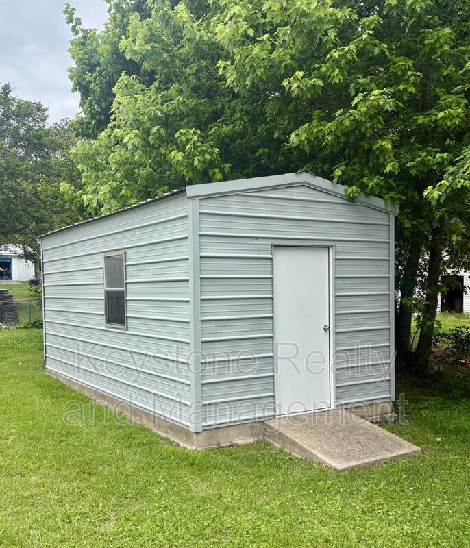 624 Vass Lane property image