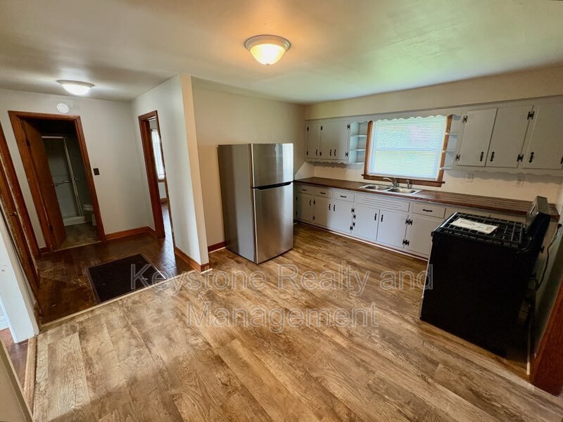 624 Vass Lane property image