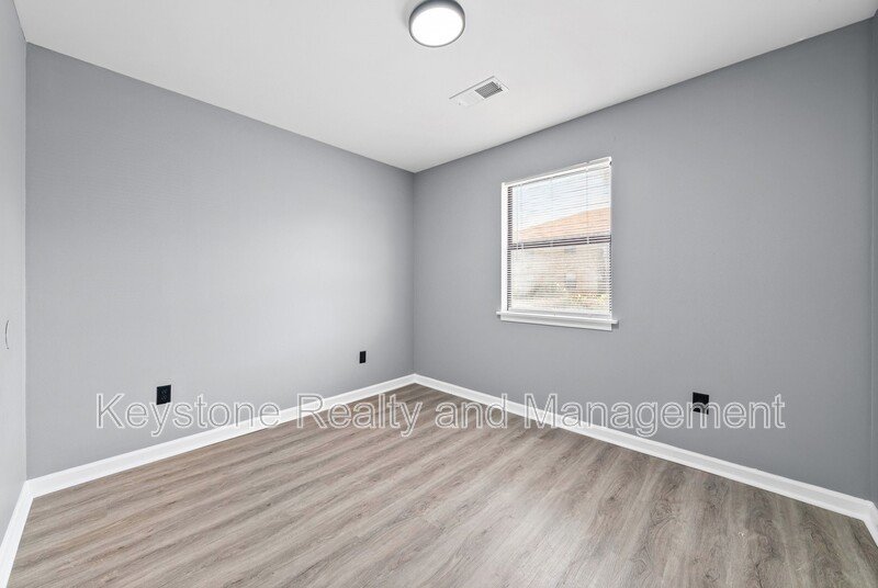1937 High Street Unit 1 property image