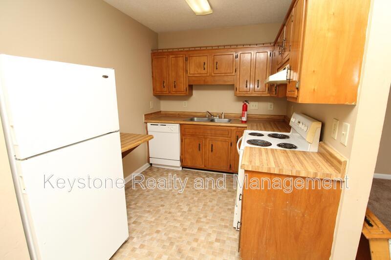706 Peachers Drive Unit J property image