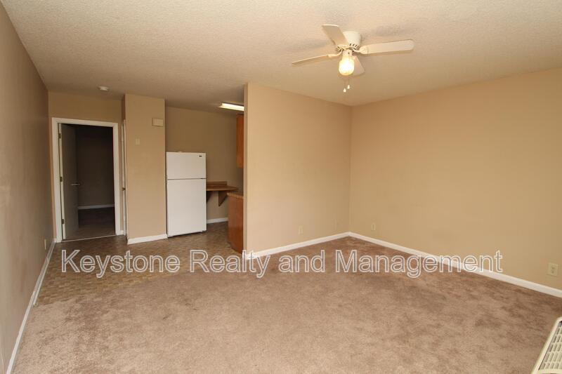 706 Peachers Drive Unit J property image