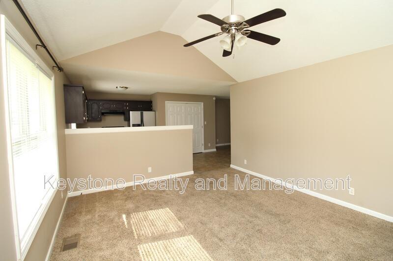 1920 Timberline Circle property image