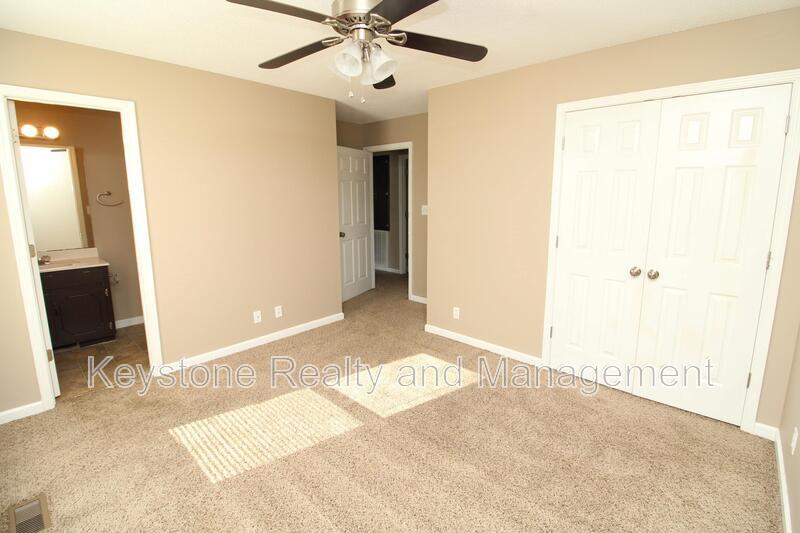 1920 Timberline Circle property image
