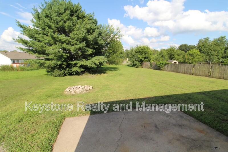 1920 Timberline Circle property image