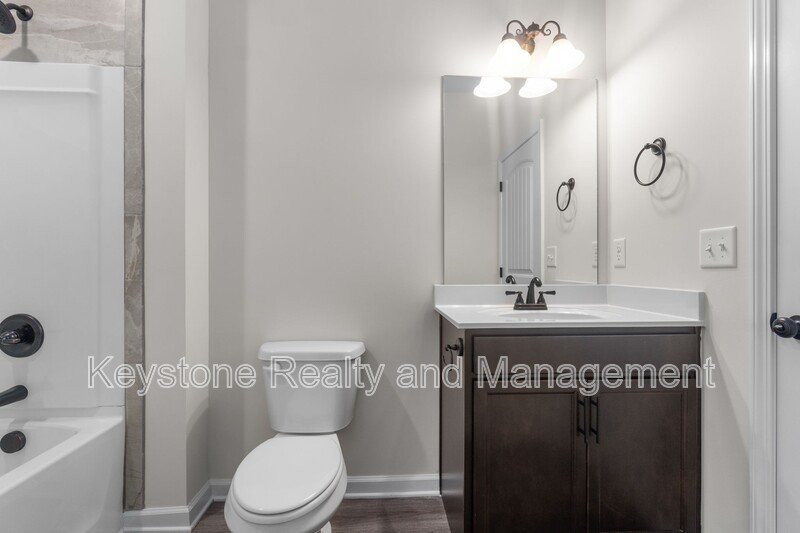 229 E. Johnson Circle Unit B-109 property image