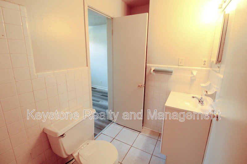 1600 Paradise Hill Rd Unit C property image