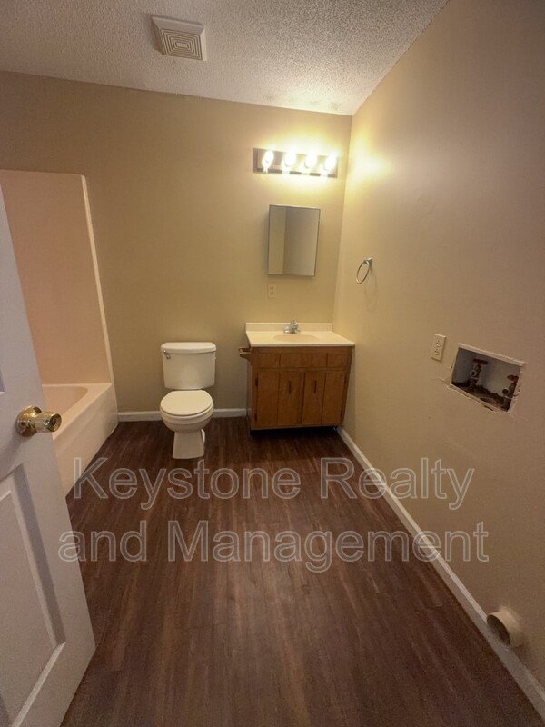 1375 Thompsonville Lane Unit 39 property image