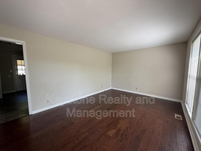 1511 Cavern Court property image