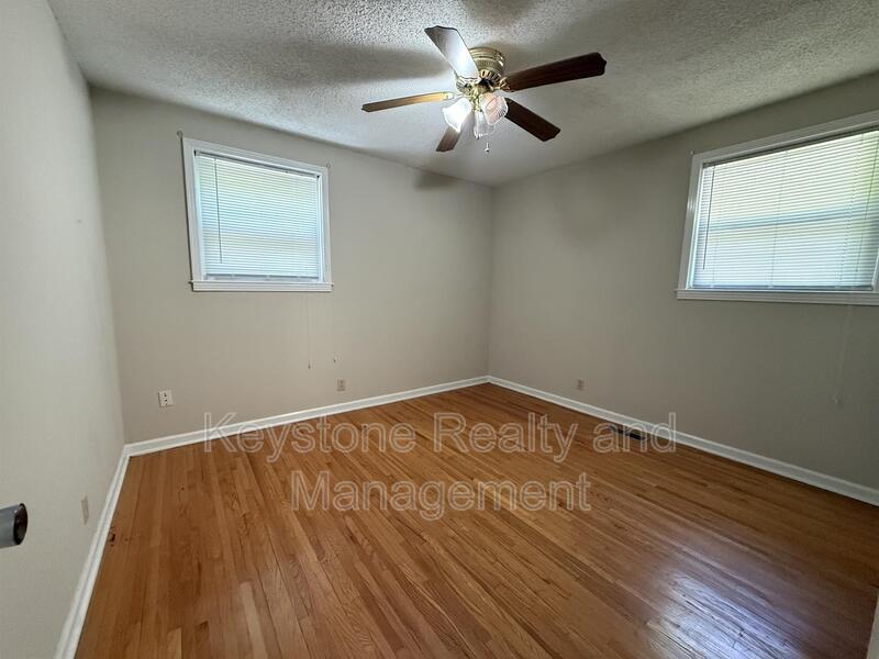 1511 Cavern Court property image