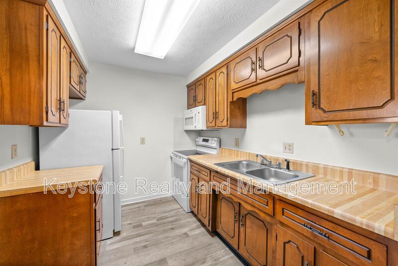 100 Laurel Cove Drive Unit 12 property image