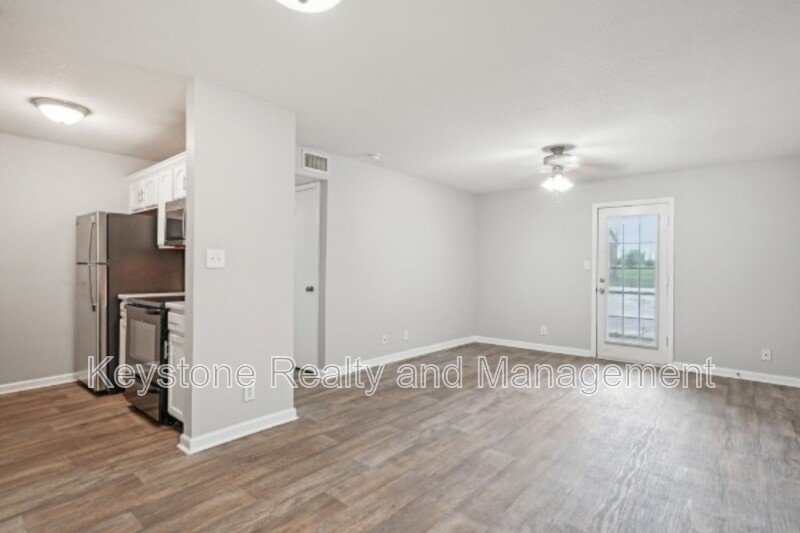 3301 Royster Lane Unit 405 property image