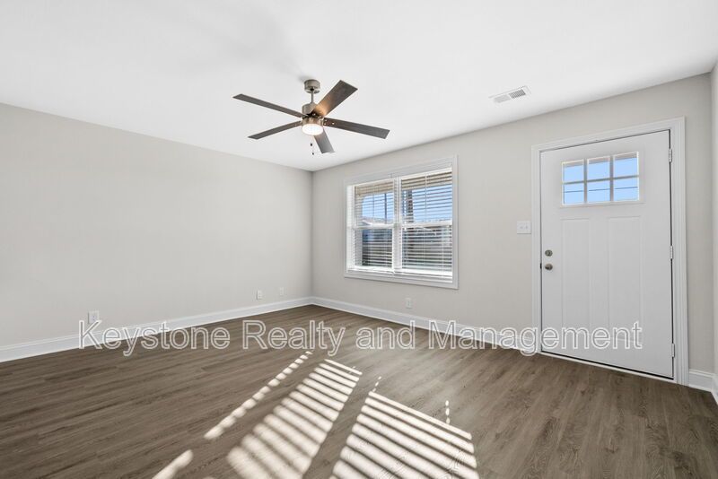 109 Mace Lane Unit A property image