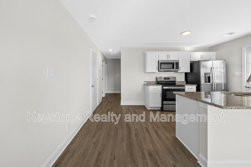 105 Mace Lane Unit B property image