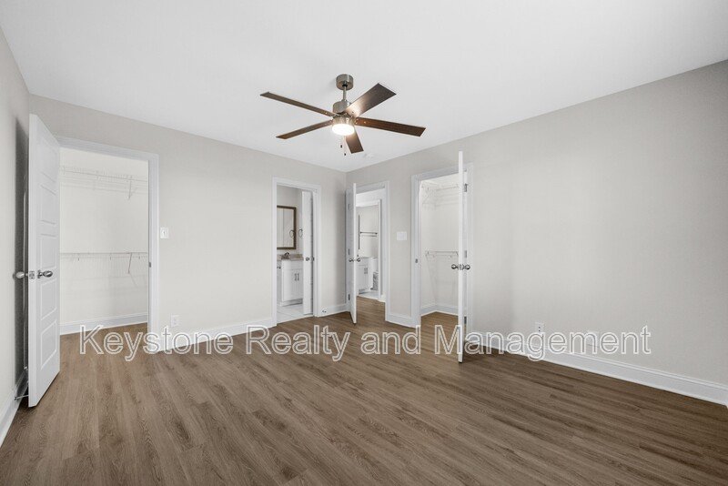 105 Mace Lane Unit B property image