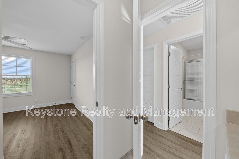 105 Mace Lane Unit B property image