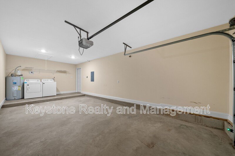 105 Mace Lane Unit B property image