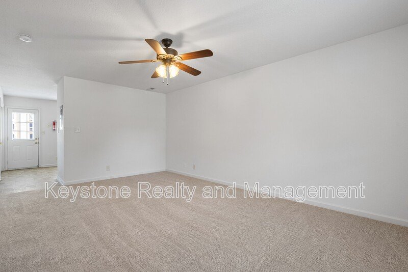 512 Peachers Ridge Road Unit 2B property image