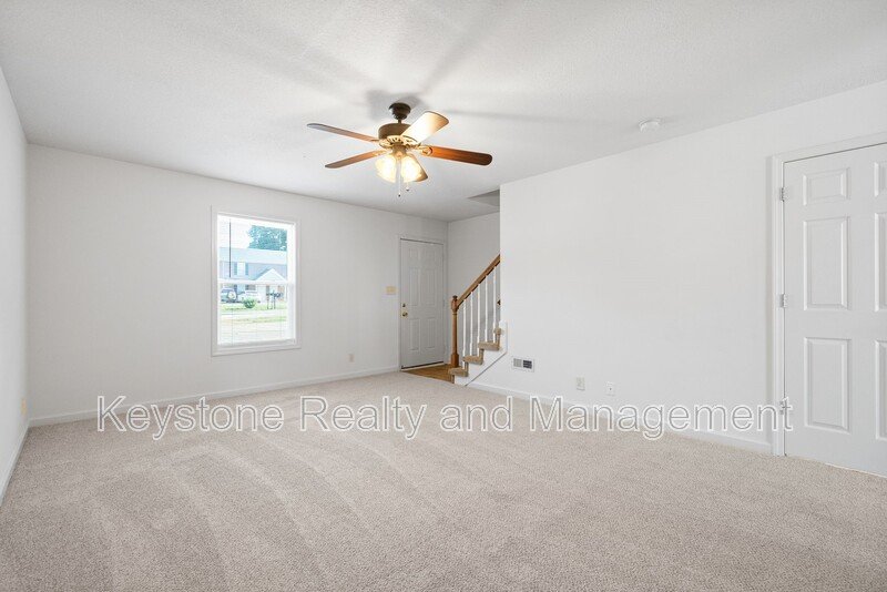 512 Peachers Ridge Road Unit 2B property image