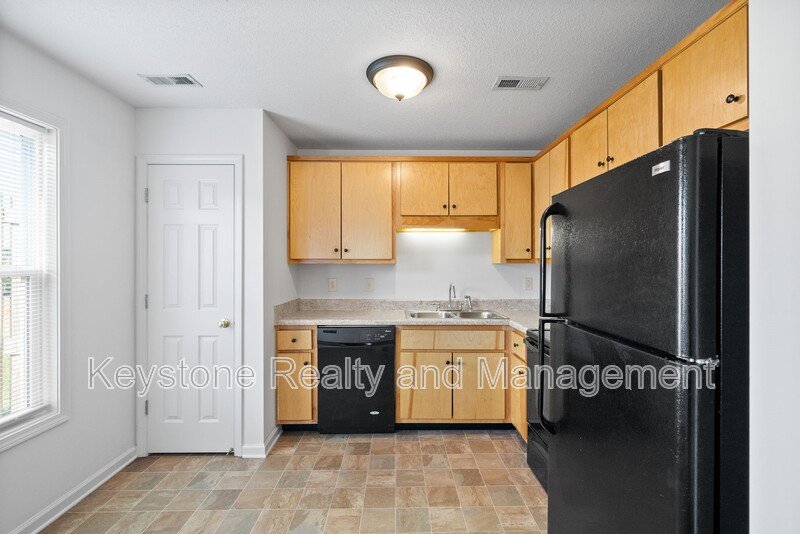 512 Peachers Ridge Road Unit 2B property image