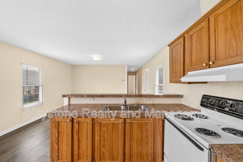 918 Gabby Lane property image