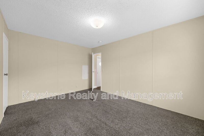 918 Gabby Lane property image