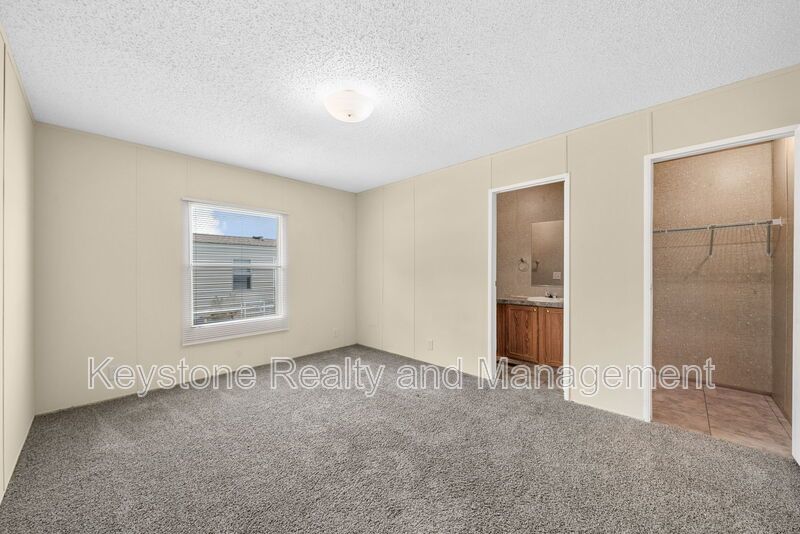 918 Gabby Lane property image