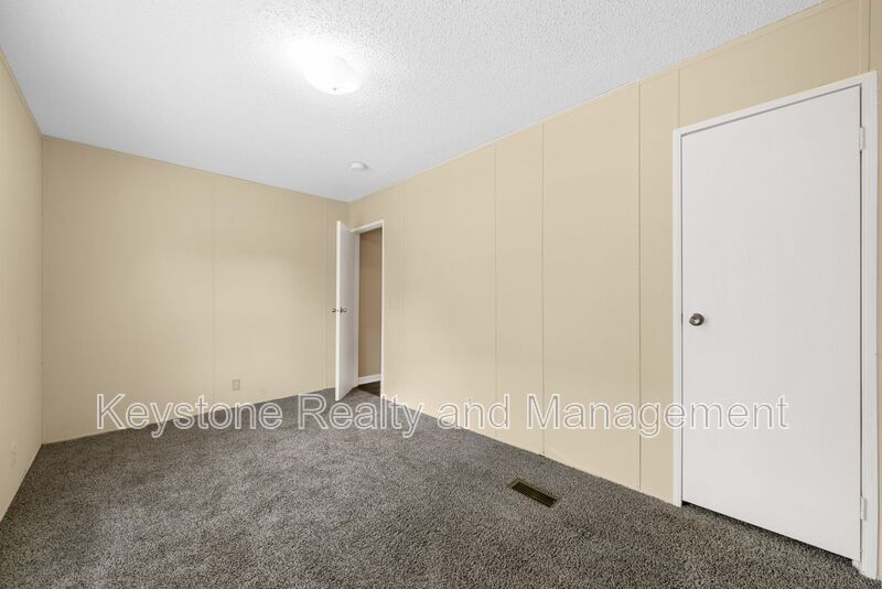 918 Gabby Lane property image