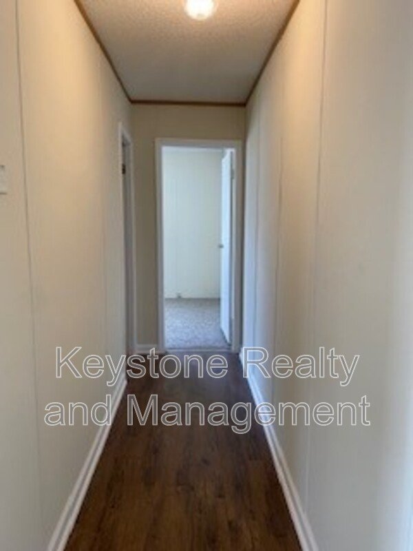 810 Monroe Lane property image