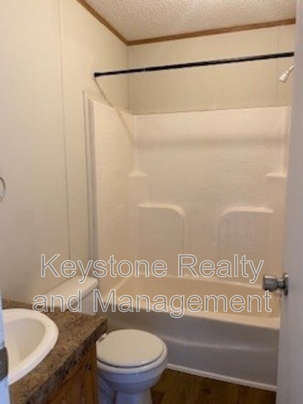 810 Monroe Lane property image