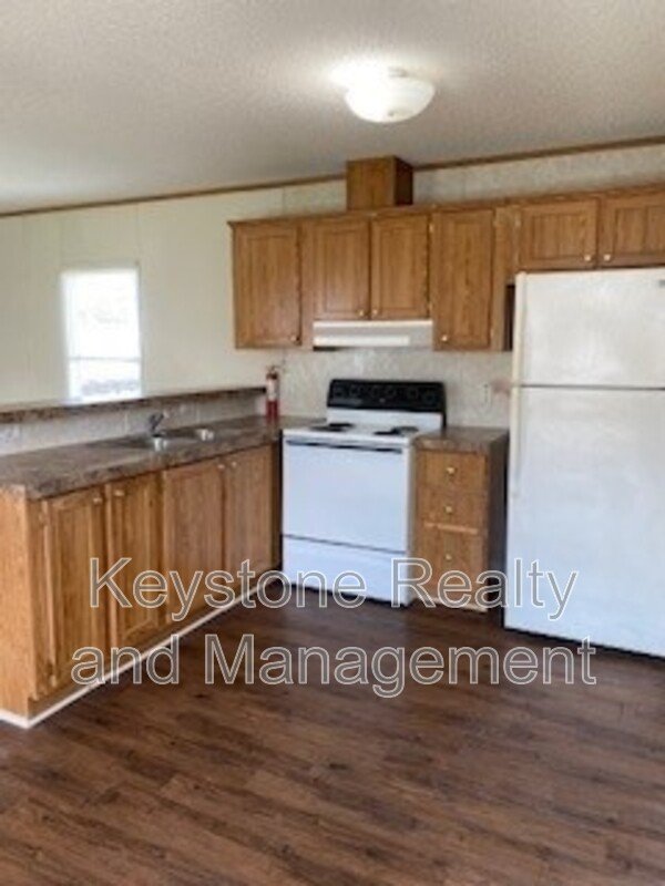 810 Monroe Lane property image
