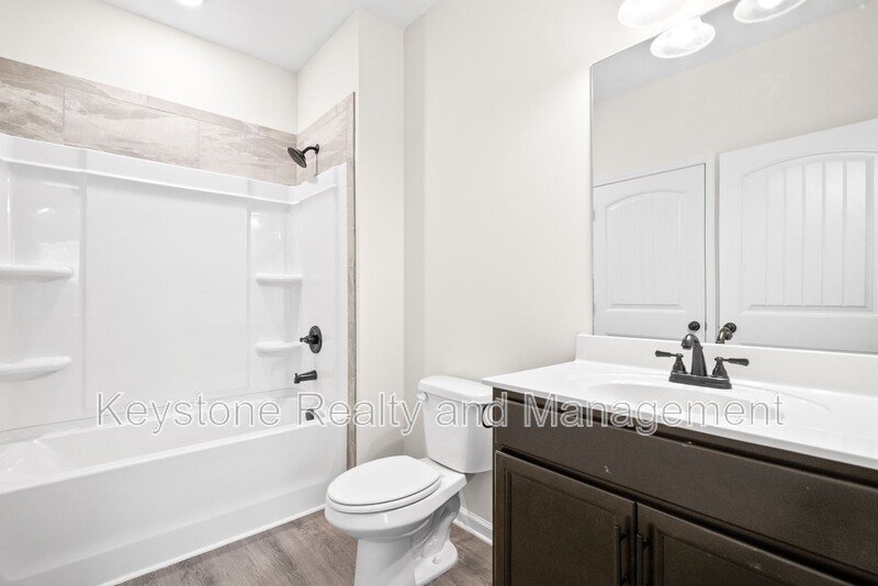 229 E. Johnson Circle Unit B-208 property image