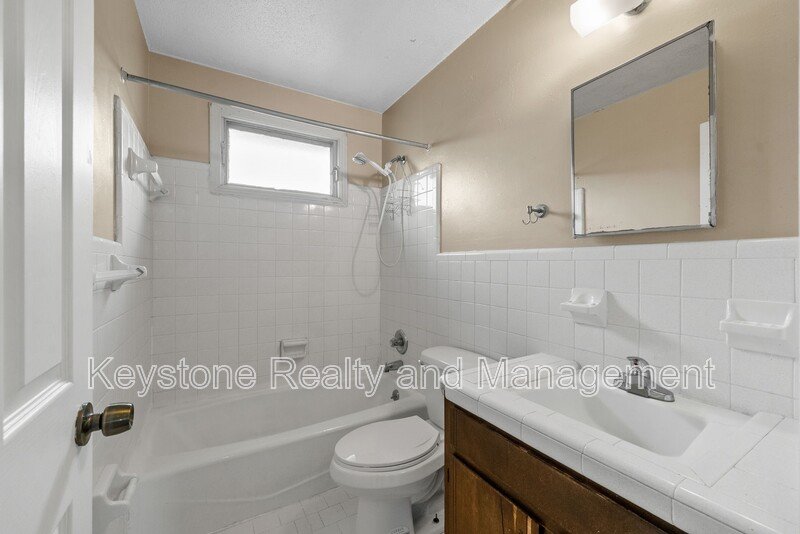 147 Tandy Drive Unit B property image