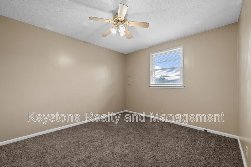 147 Tandy Drive Unit B property image