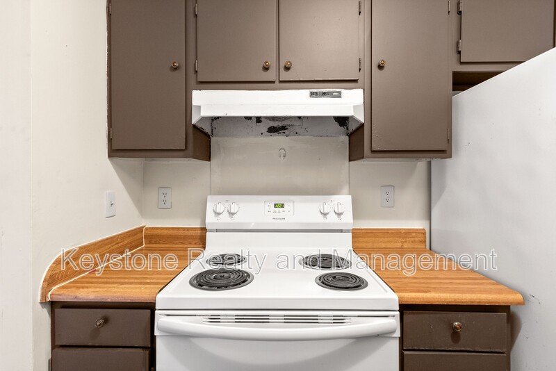 225 Clara Drive Unit 4H property image