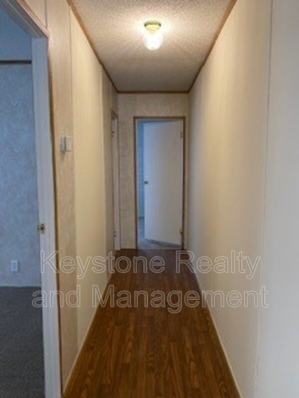 703 Trevor Lane property image
