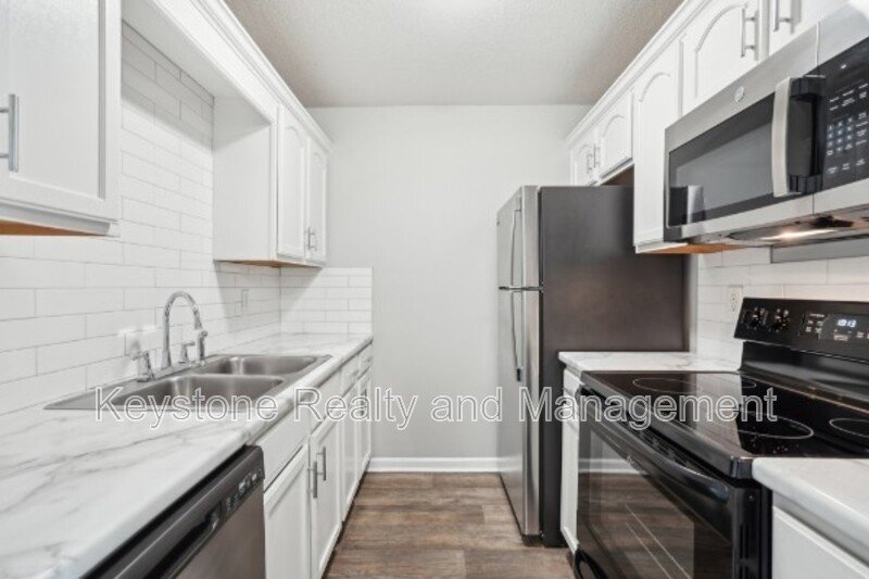 3301 Royster Lane Unit 808 property image