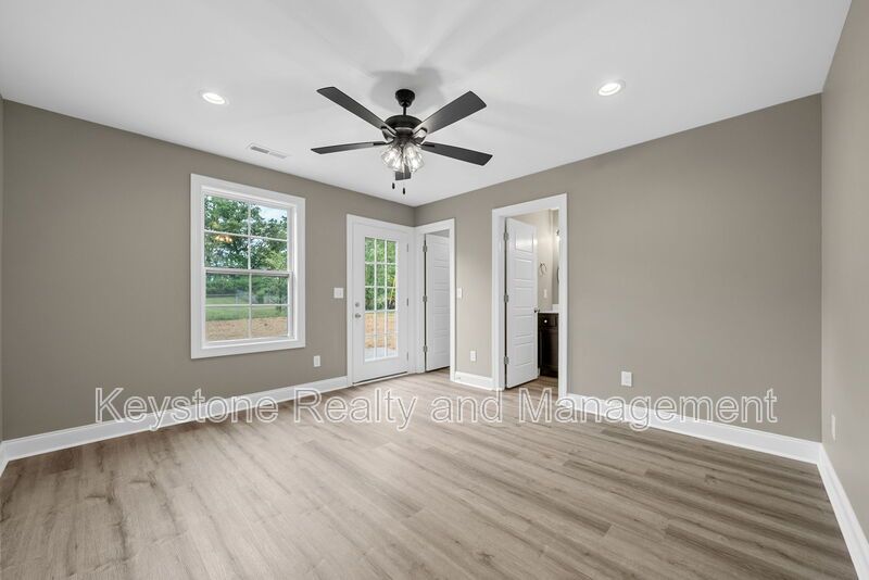 115 Holley Unit A property image