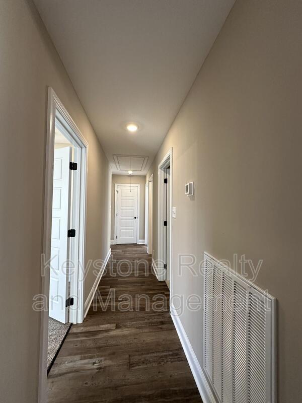 1256 Cardinal Creek Drive property image