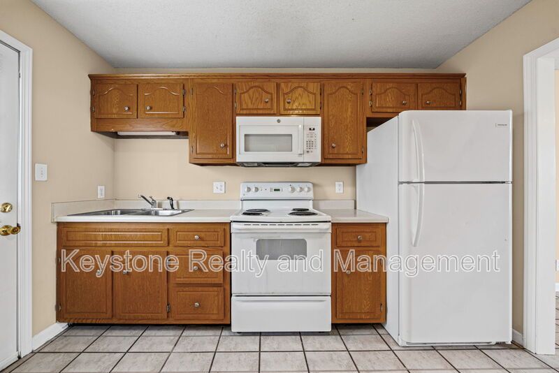 3285 Tower Drive property image