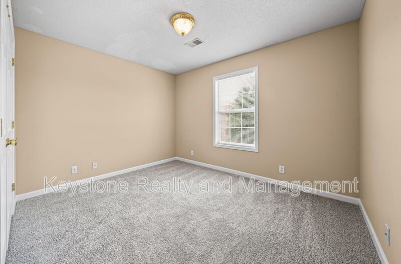 3285 Tower Drive property image